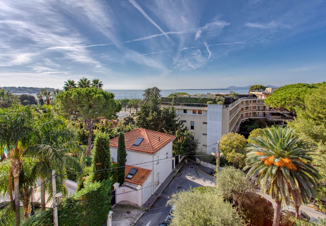Apartment in Antibes - A6 Karpoff