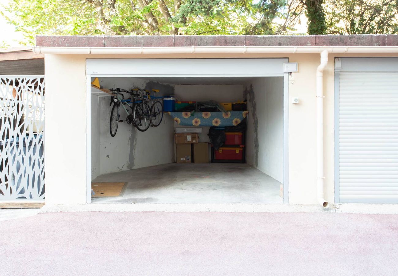 Apartment in Antibes - A6 Karpoff