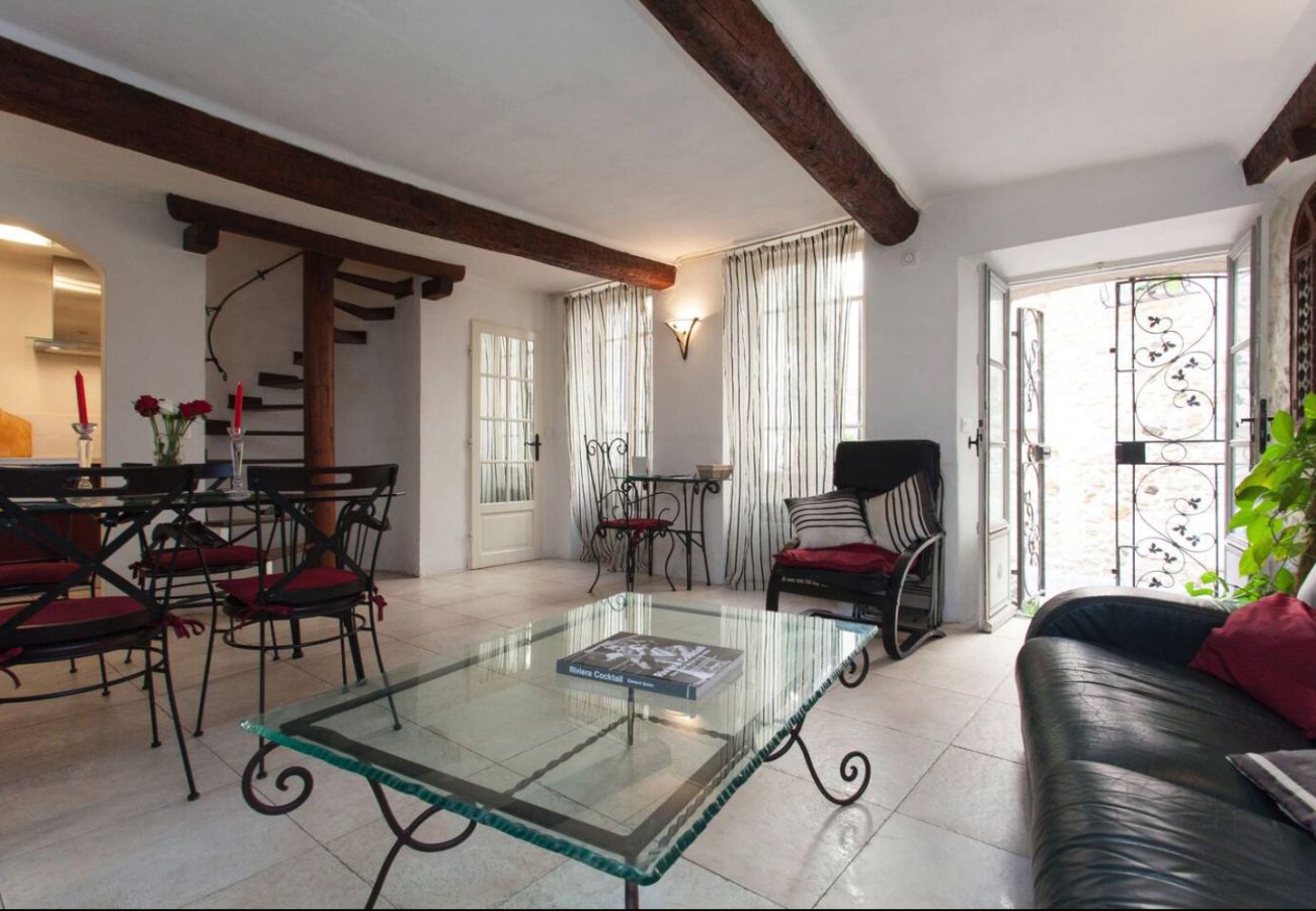 Apartment in Antibes - A8 aitkens