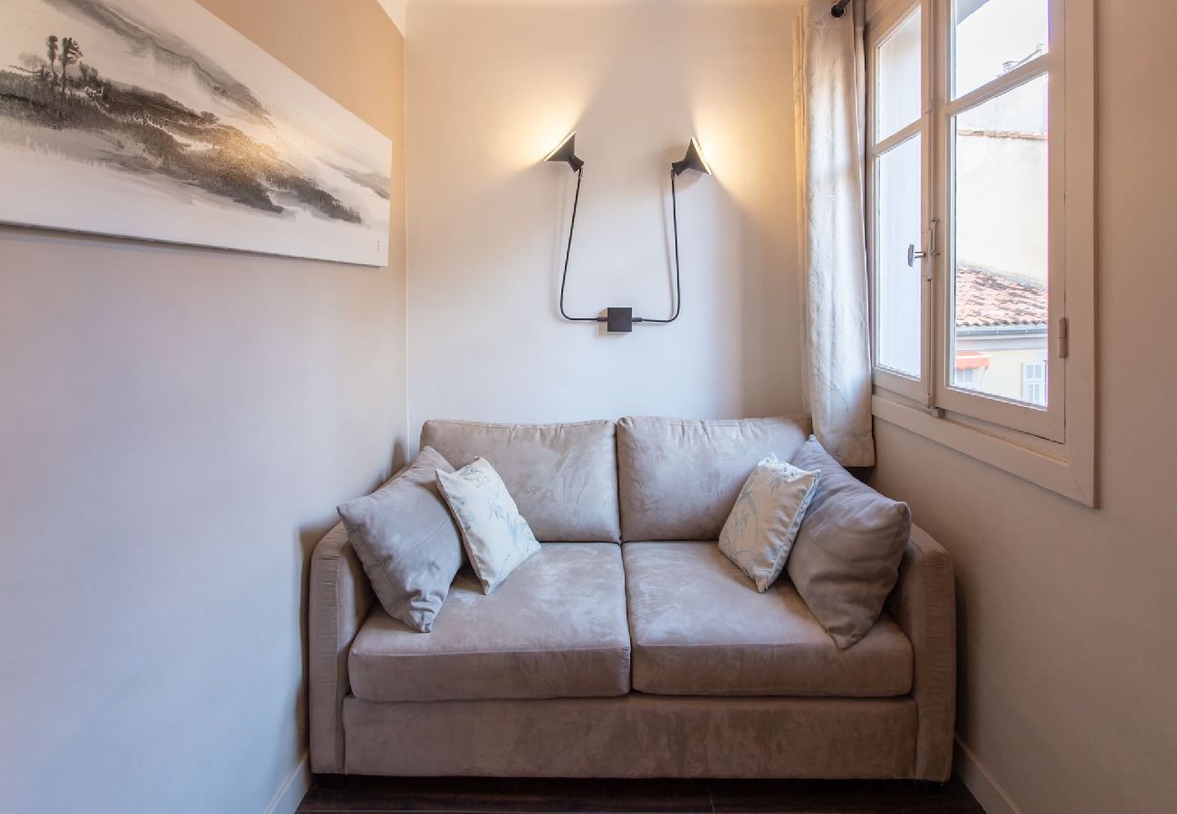 Apartment in Nice - #39 Isla Bonita