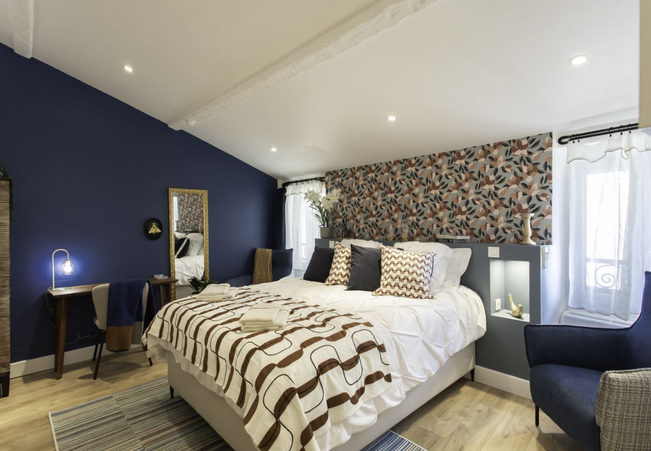 Studio in Cannes - C1 Studio Suquet