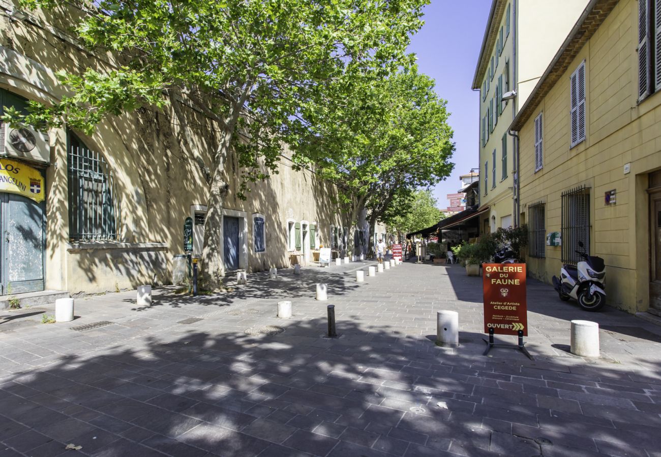 Apartment in Antibes - A7 Aguillon
