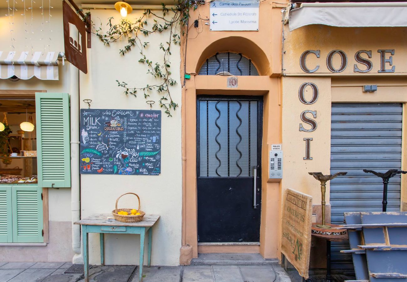 Appartamento a Nice - #16 F1 Saleya