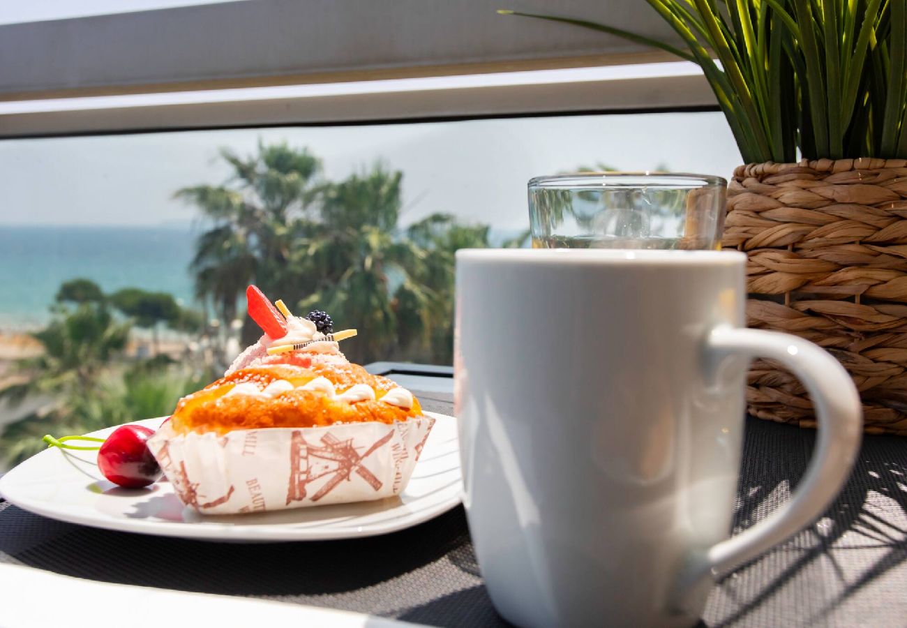 Residence a Cannes - C3 Sebrek