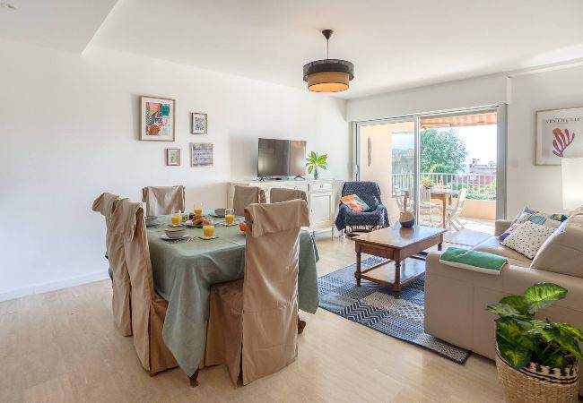 Residence a Antibes - A3 Mont Joyeux