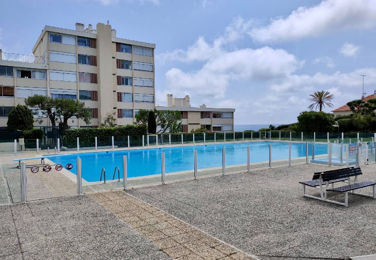 Residence a Antibes - A3 Mont Joyeux