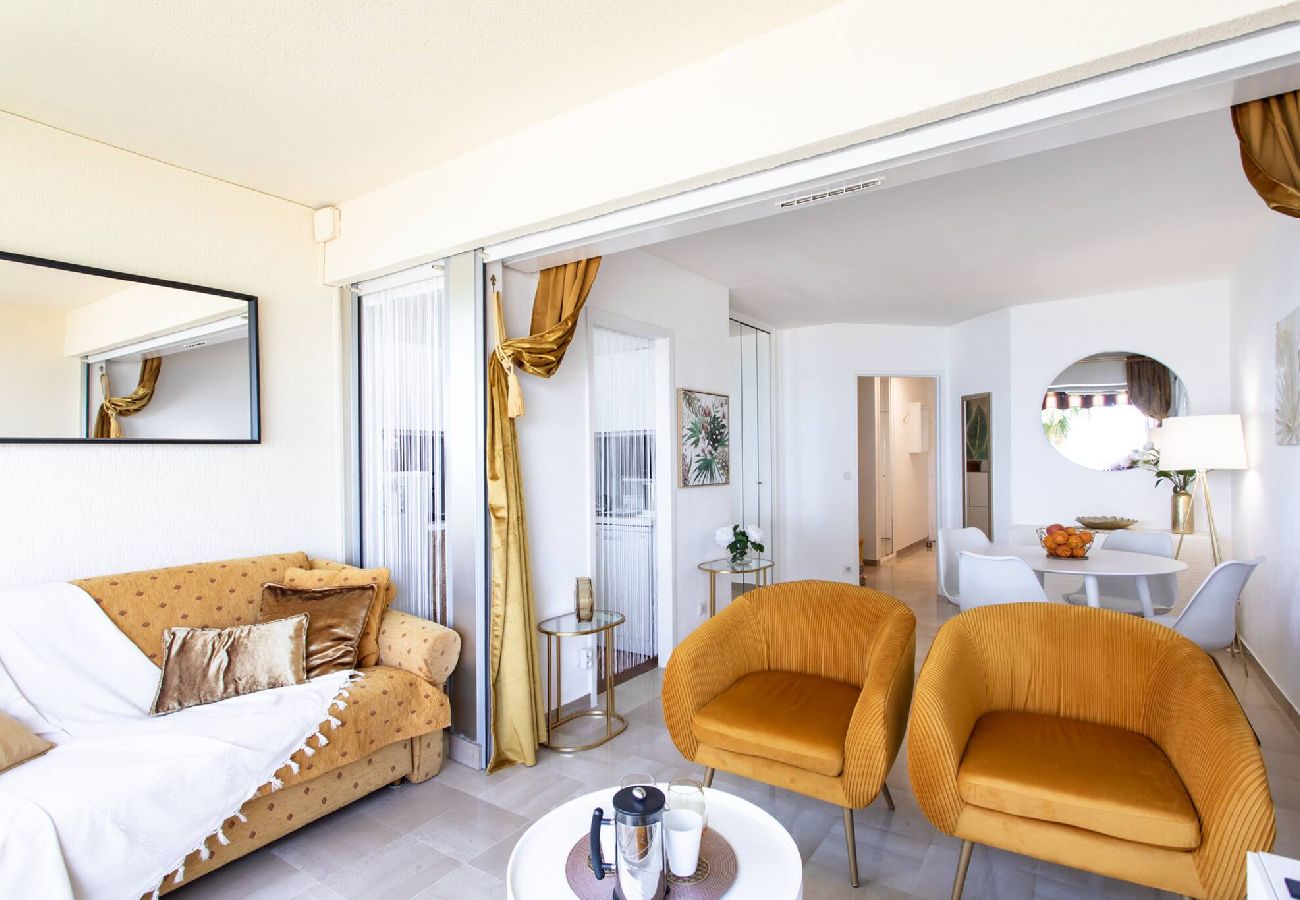 Appartamento a Cannes - C4 Seppelt