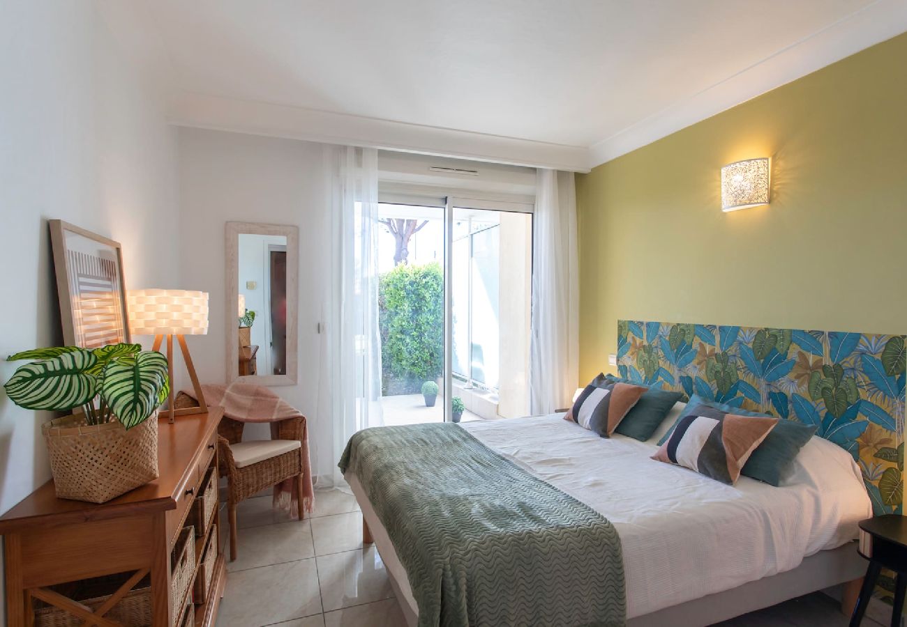 Residence a Antibes - A13 Dack