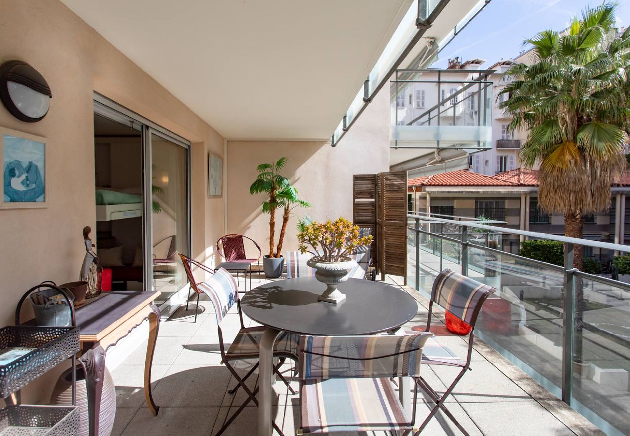 Studio a Nice - L18 Del Giudice