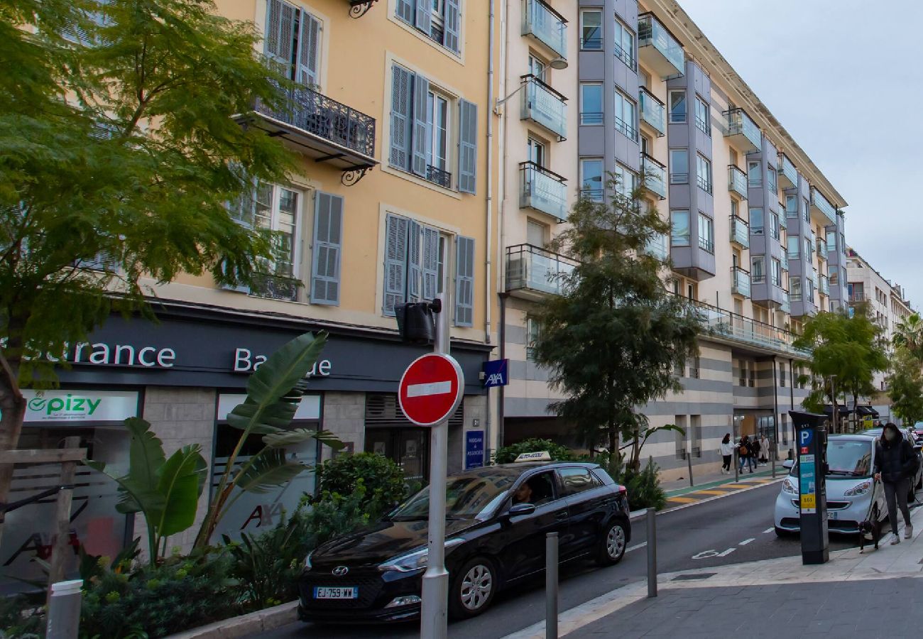 Studio a Nice - L18 Del Giudice