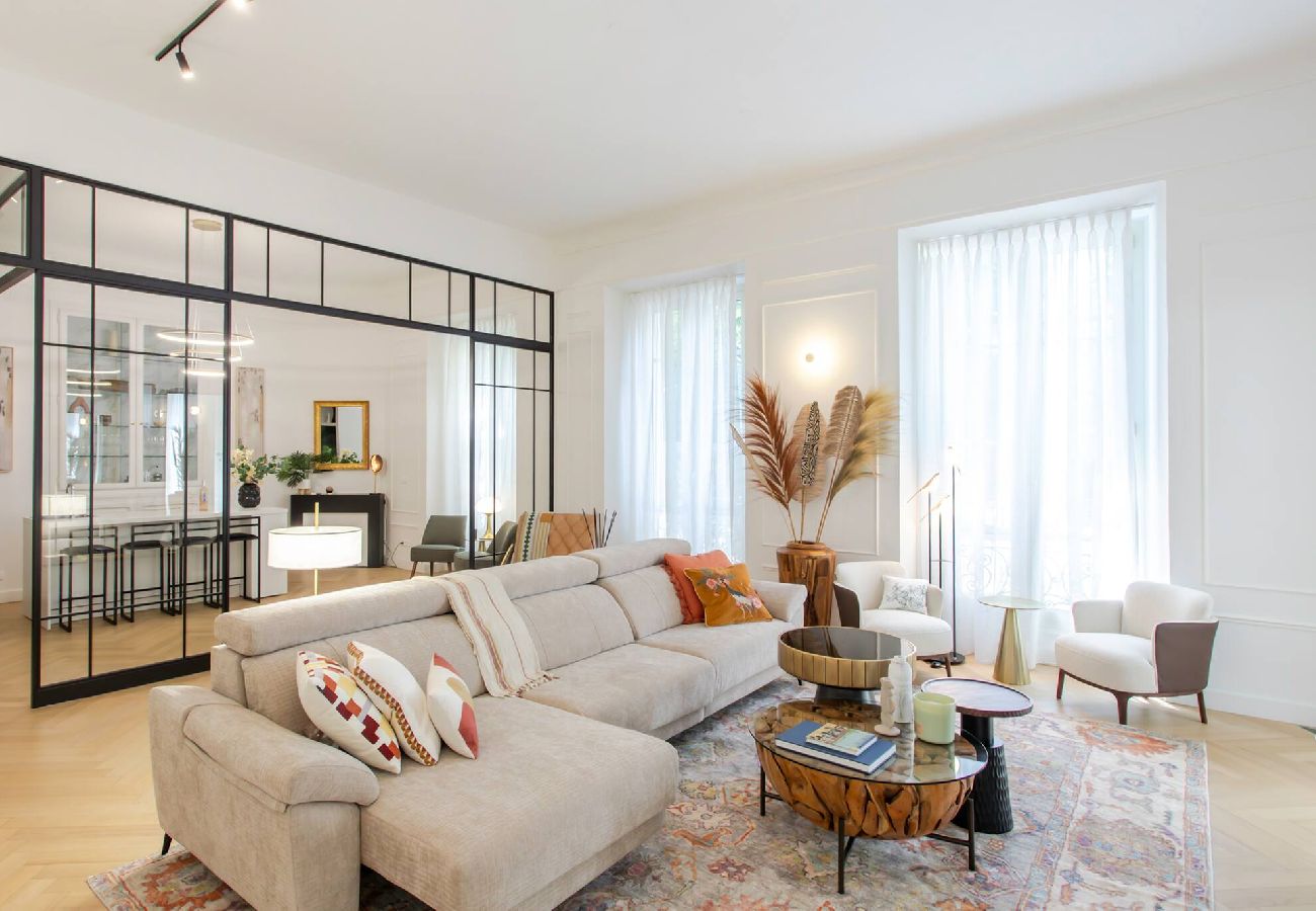 Appartement à Nice - BM11 Victor Hugo