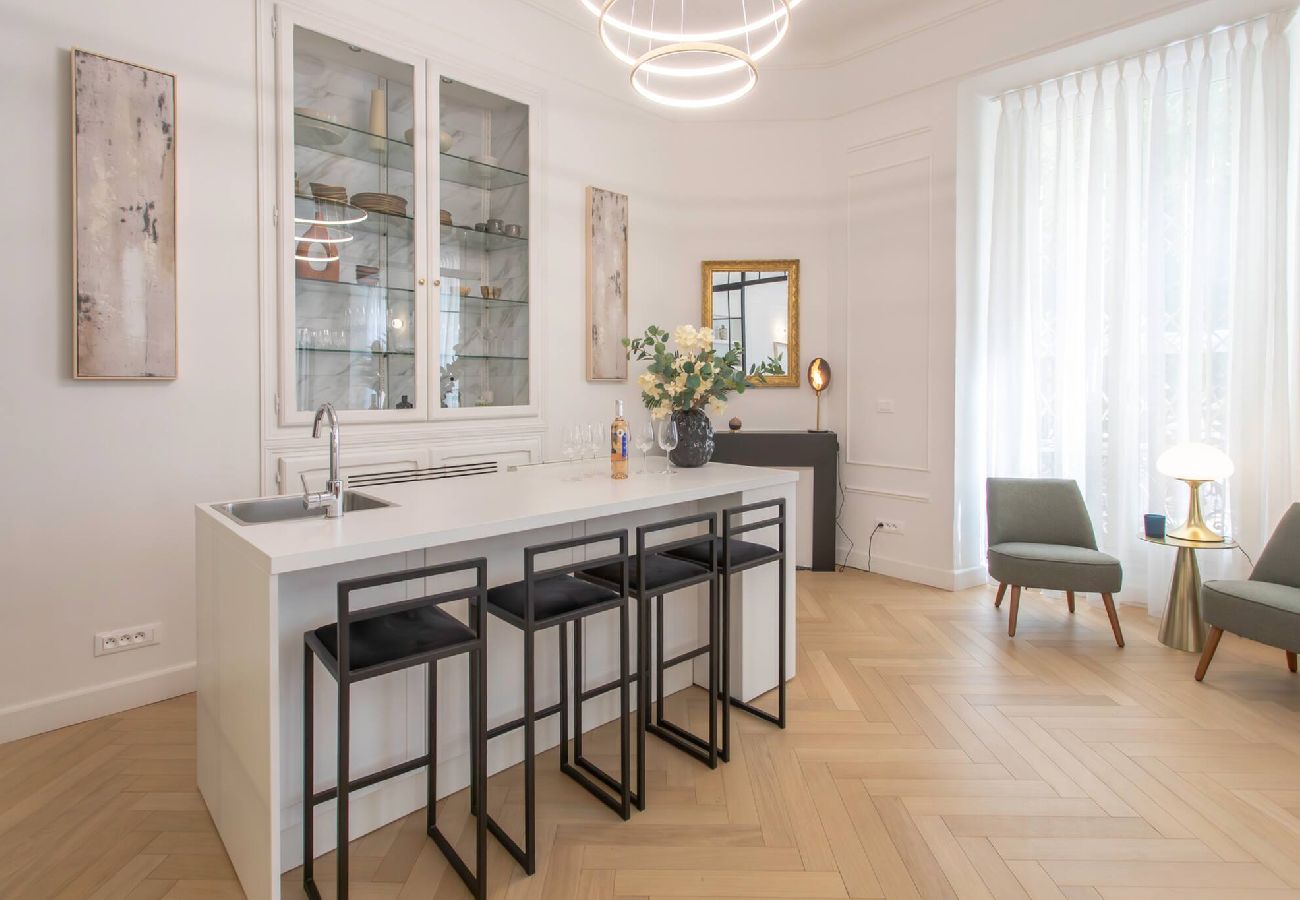 Appartement à Nice - BM11 Victor Hugo