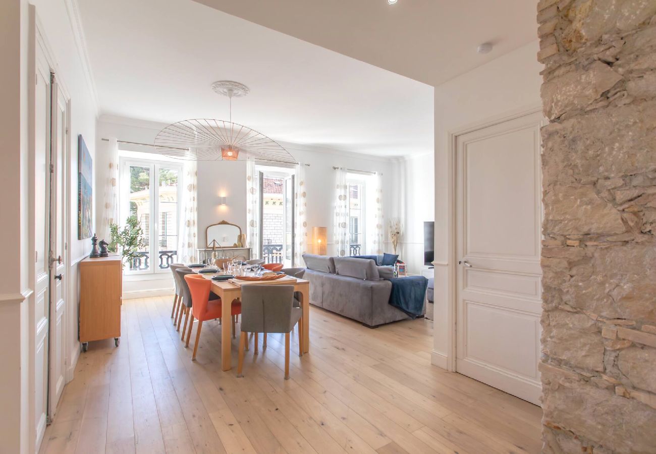 Appartement à Nice - #17 Suite Gioffredo