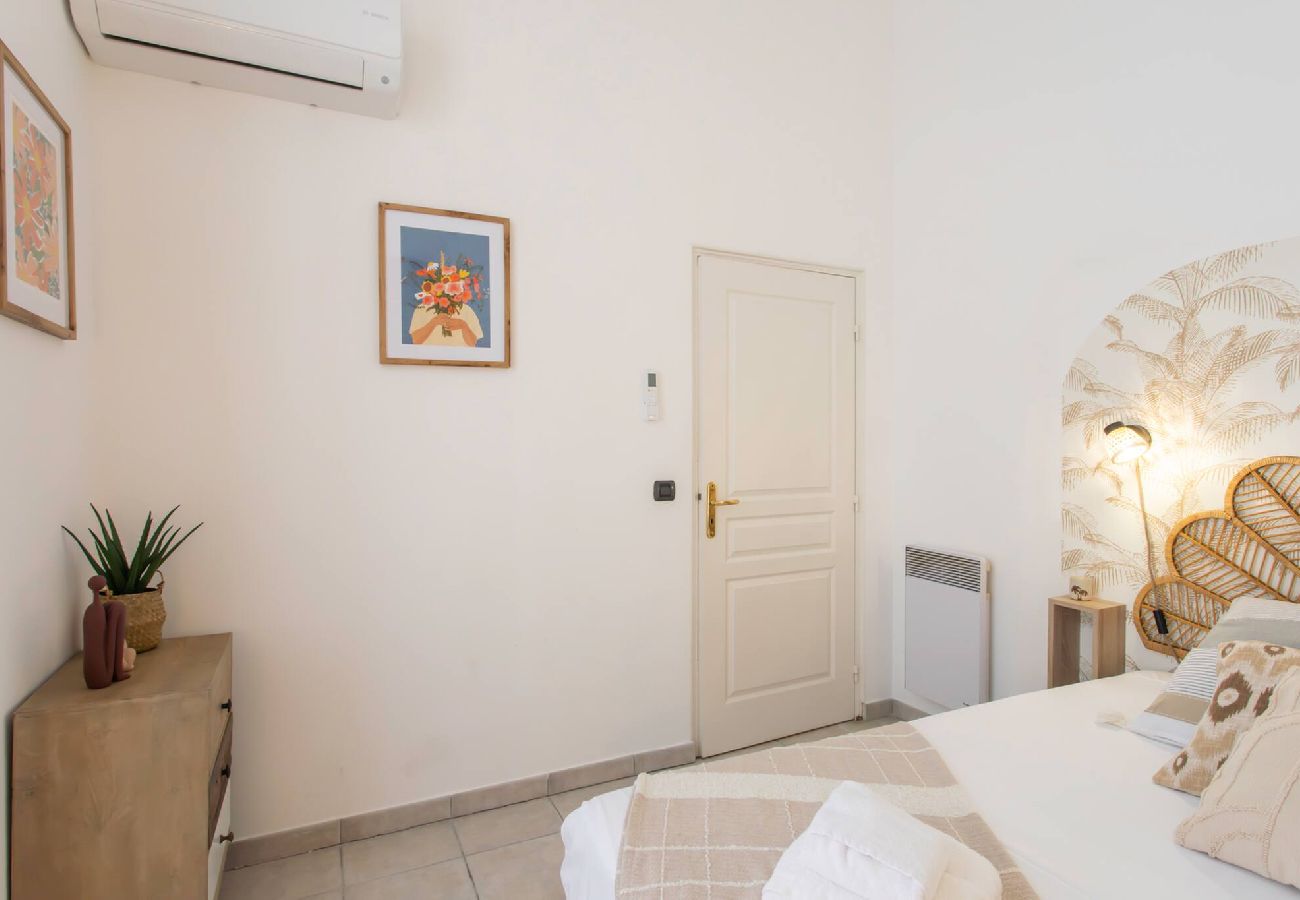 Appartement à Nice - #56 2P Massena