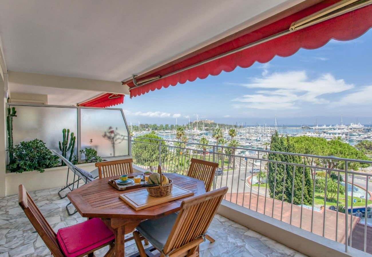 Appartement à Antibes - A2 Gryner
