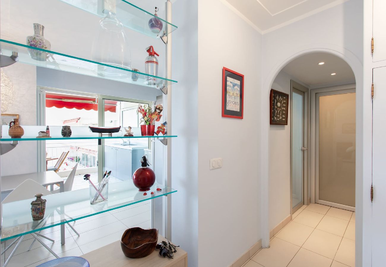 Appartement à Antibes - A2 Gryner