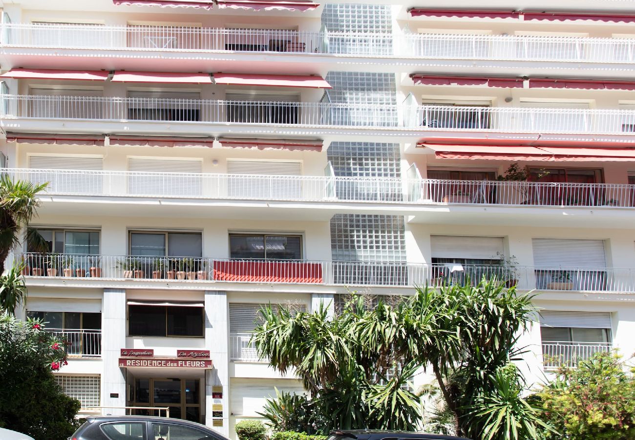 Appartement à Antibes - A2 Gryner