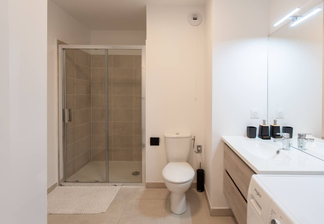 Appartement à Antibes - A12 Baz