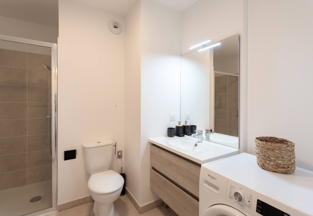 Appartement à Antibes - A12 Baz