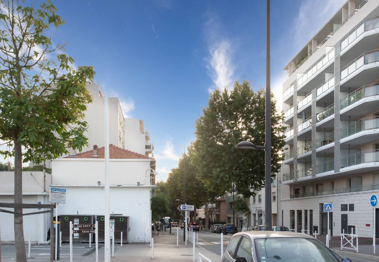 Appartement à Antibes - A12 Baz