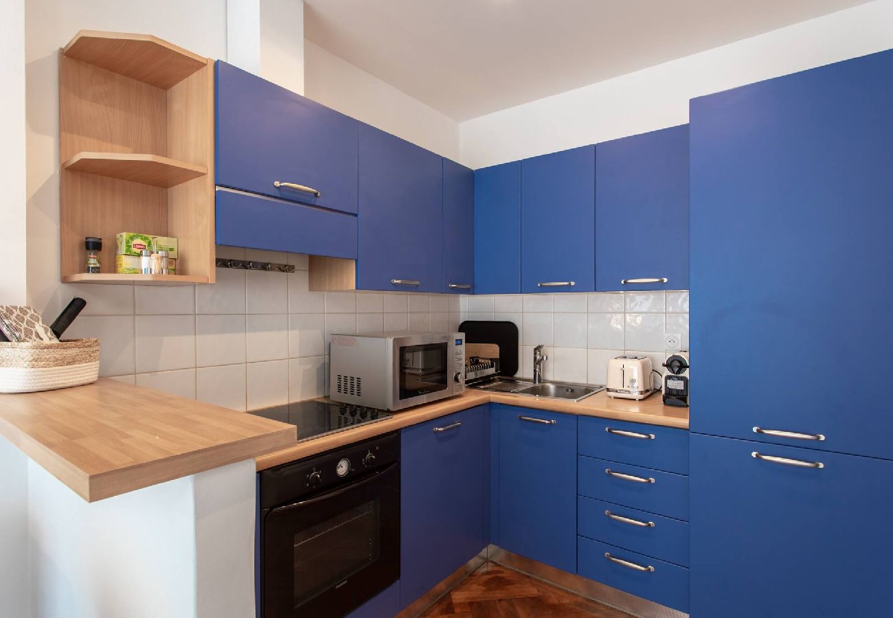 Appartement à Nice - L24 BAZ