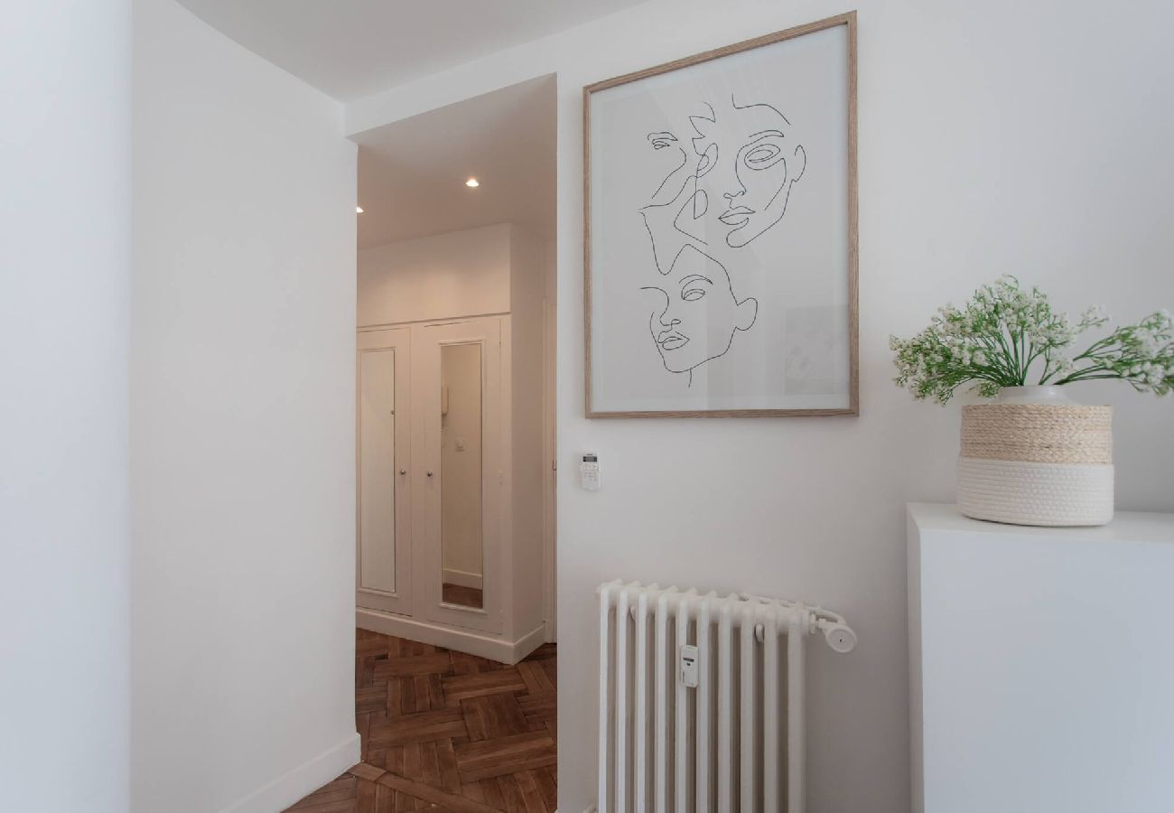 Appartement à Nice - L24 BAZ