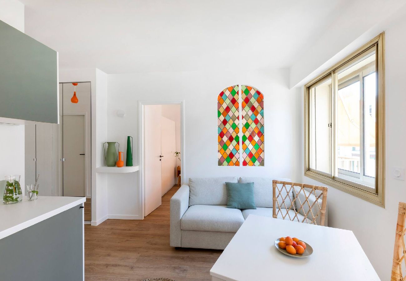 Appartement à Nice - L2 AMEDEO