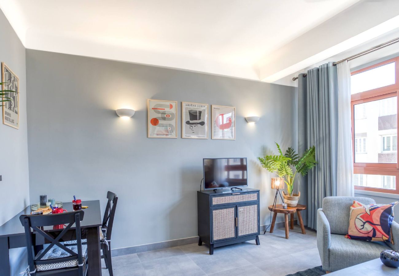 Appartement à Nice - L12 PILOTI