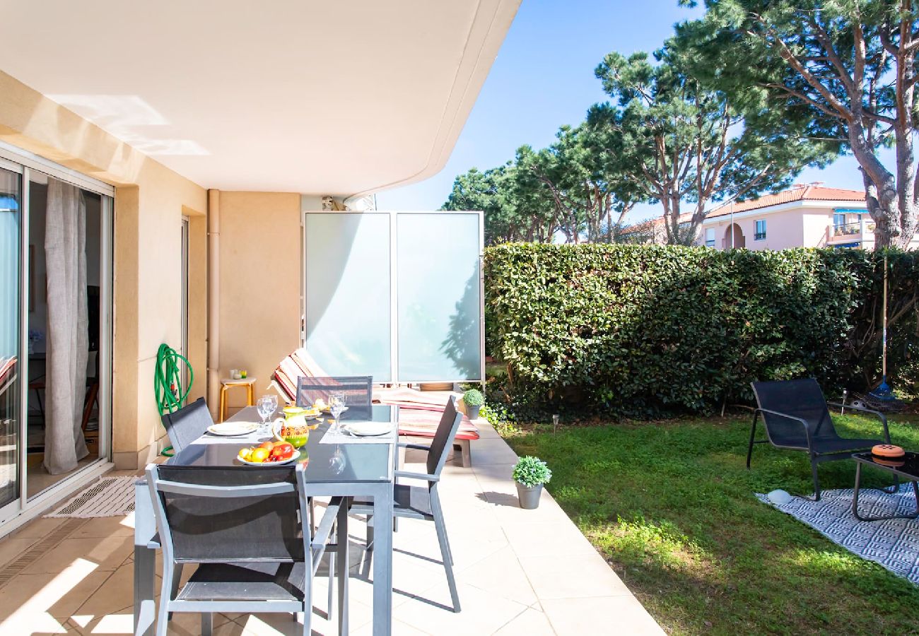 Résidence à Antibes - A13 Dack