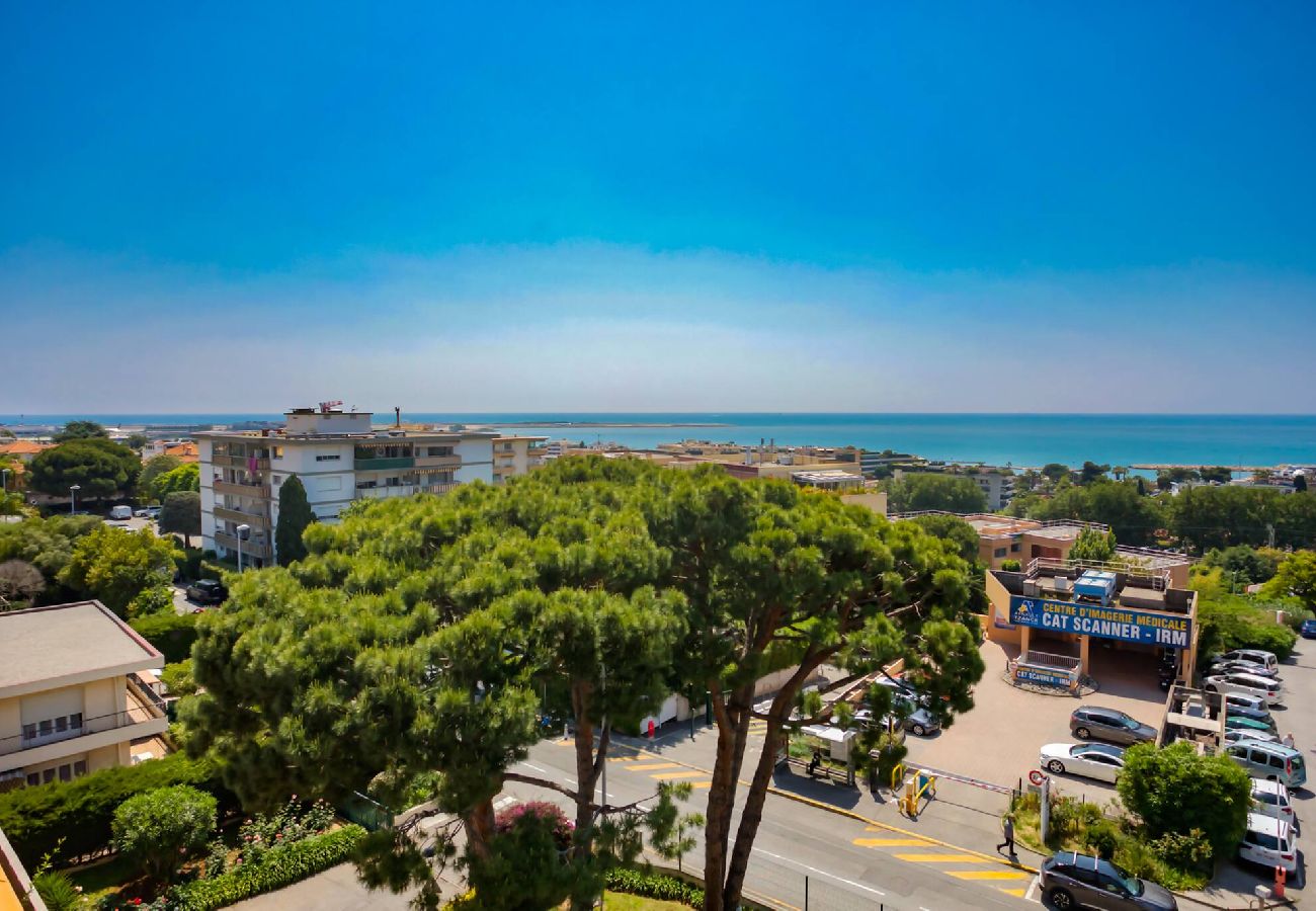 Appartement à Saint-Laurent-du-Var - L43 Penot