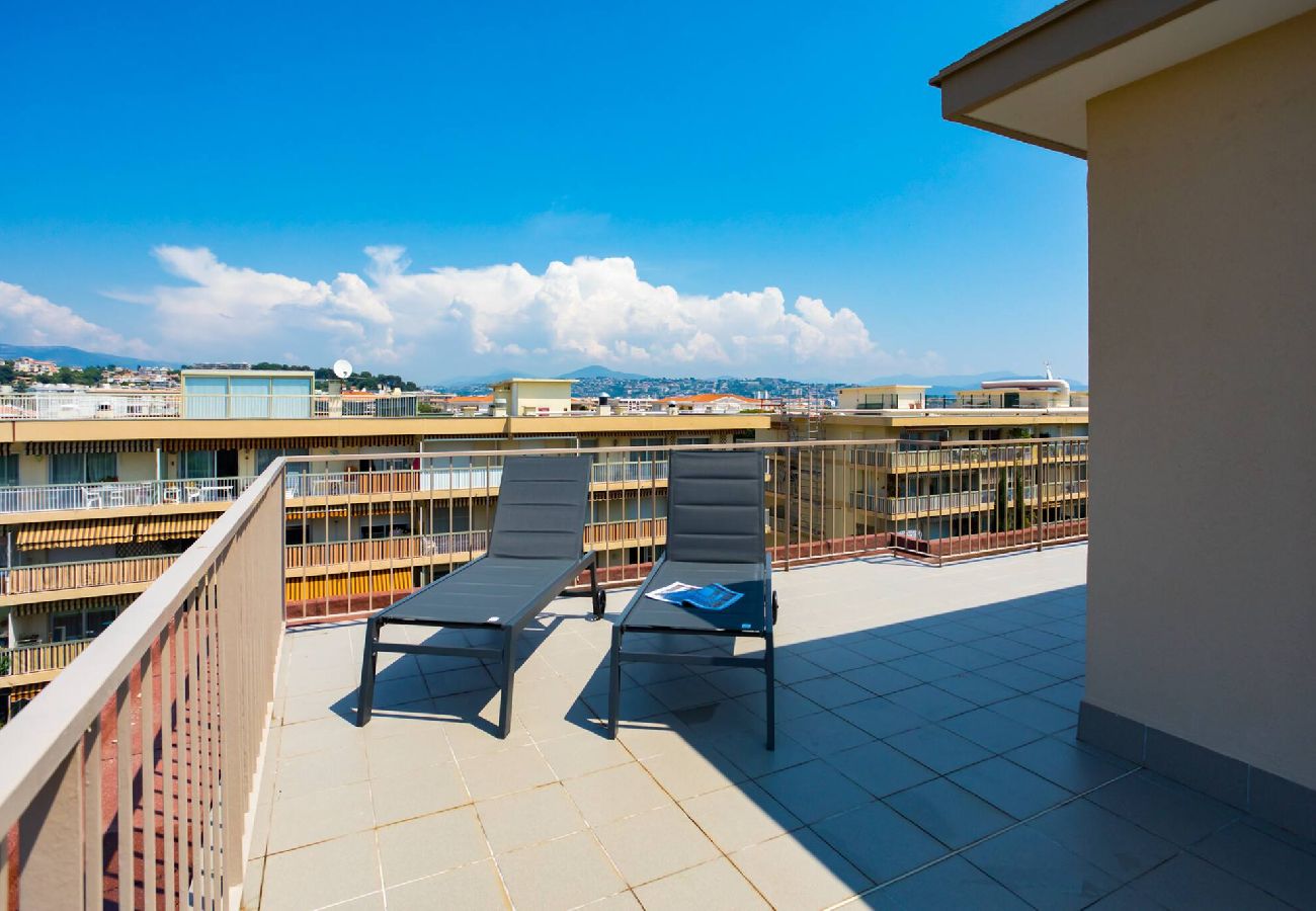 Appartement à Saint-Laurent-du-Var - L43 Penot