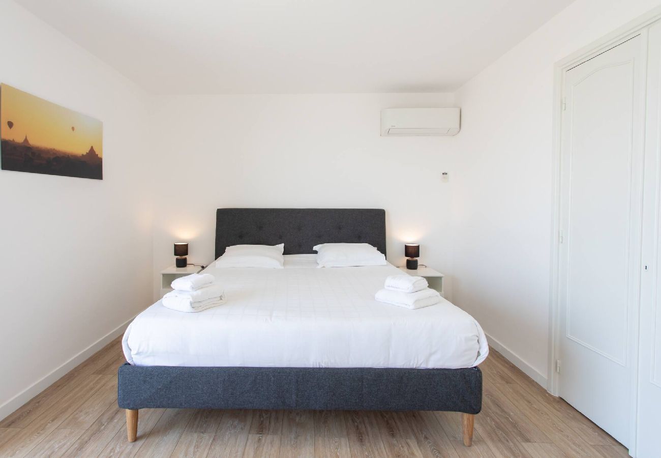 Appartement à Saint-Laurent-du-Var - L43 Penot