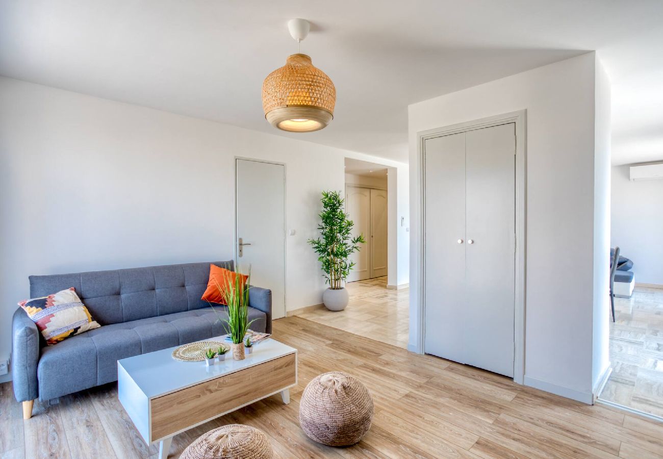 Appartement à Saint-Laurent-du-Var - L43 Penot