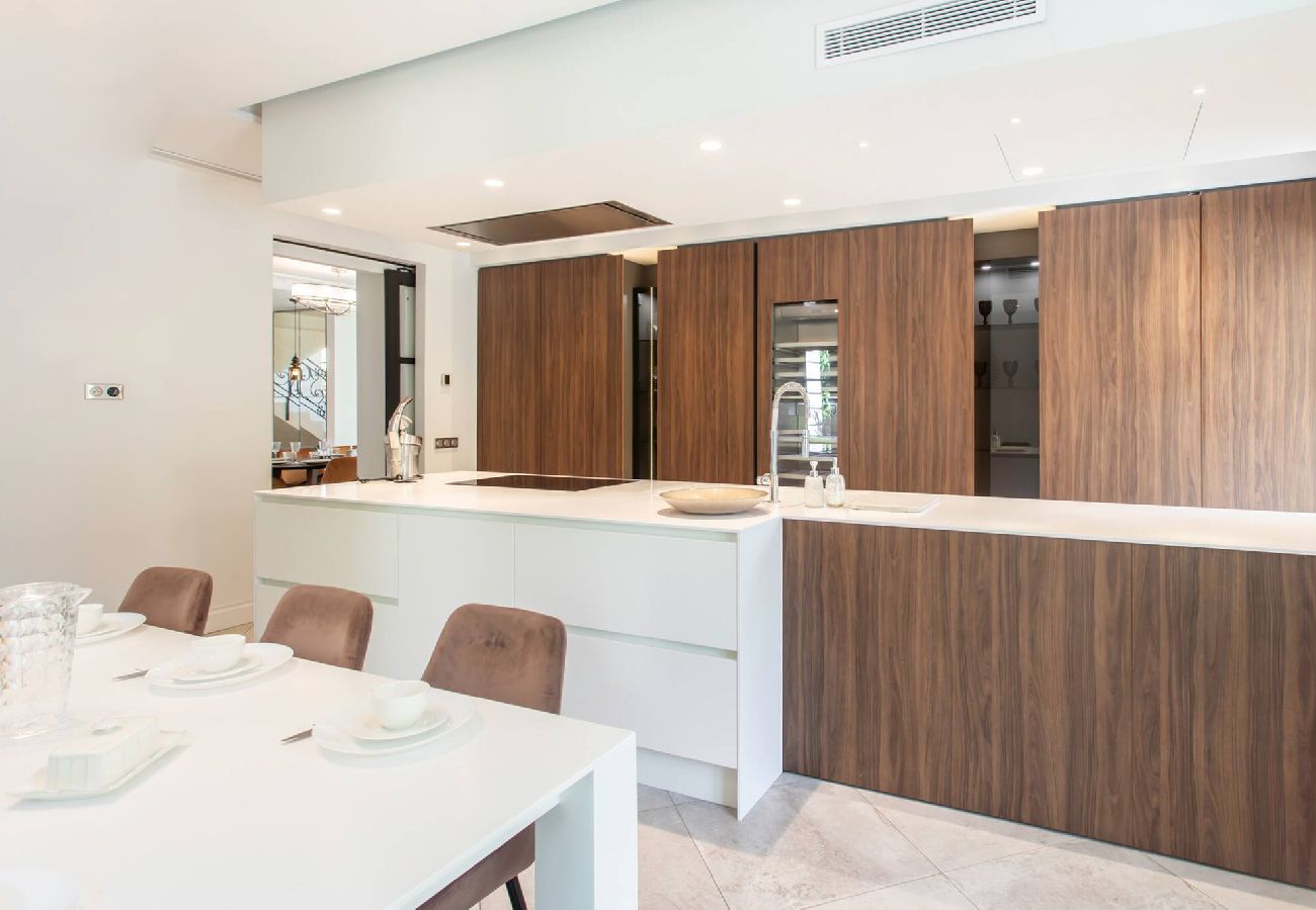 Дом на Ницца / Nice - BM13 Villa St Cyr