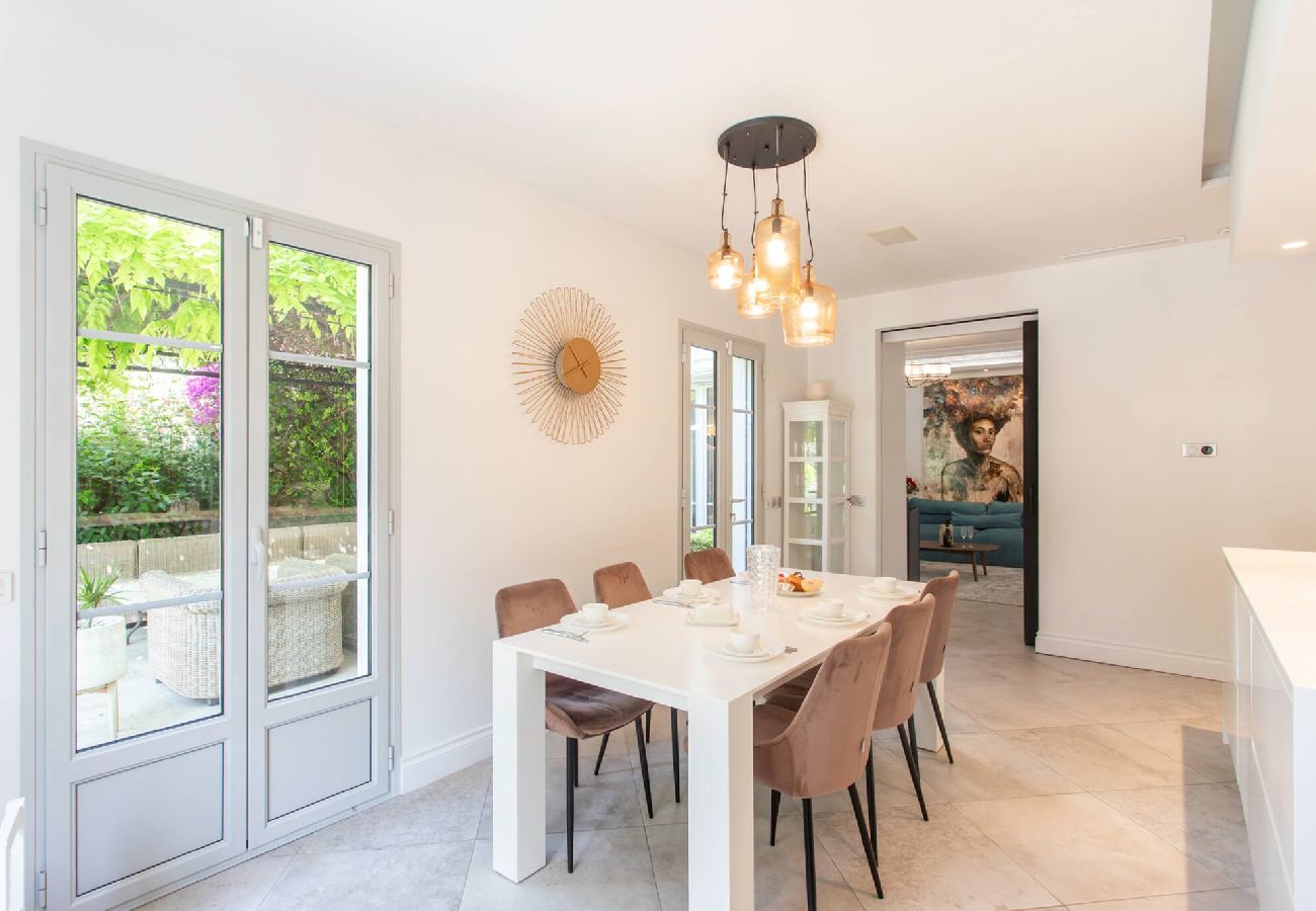 Дом на Ницца / Nice - BM13 Villa St Cyr