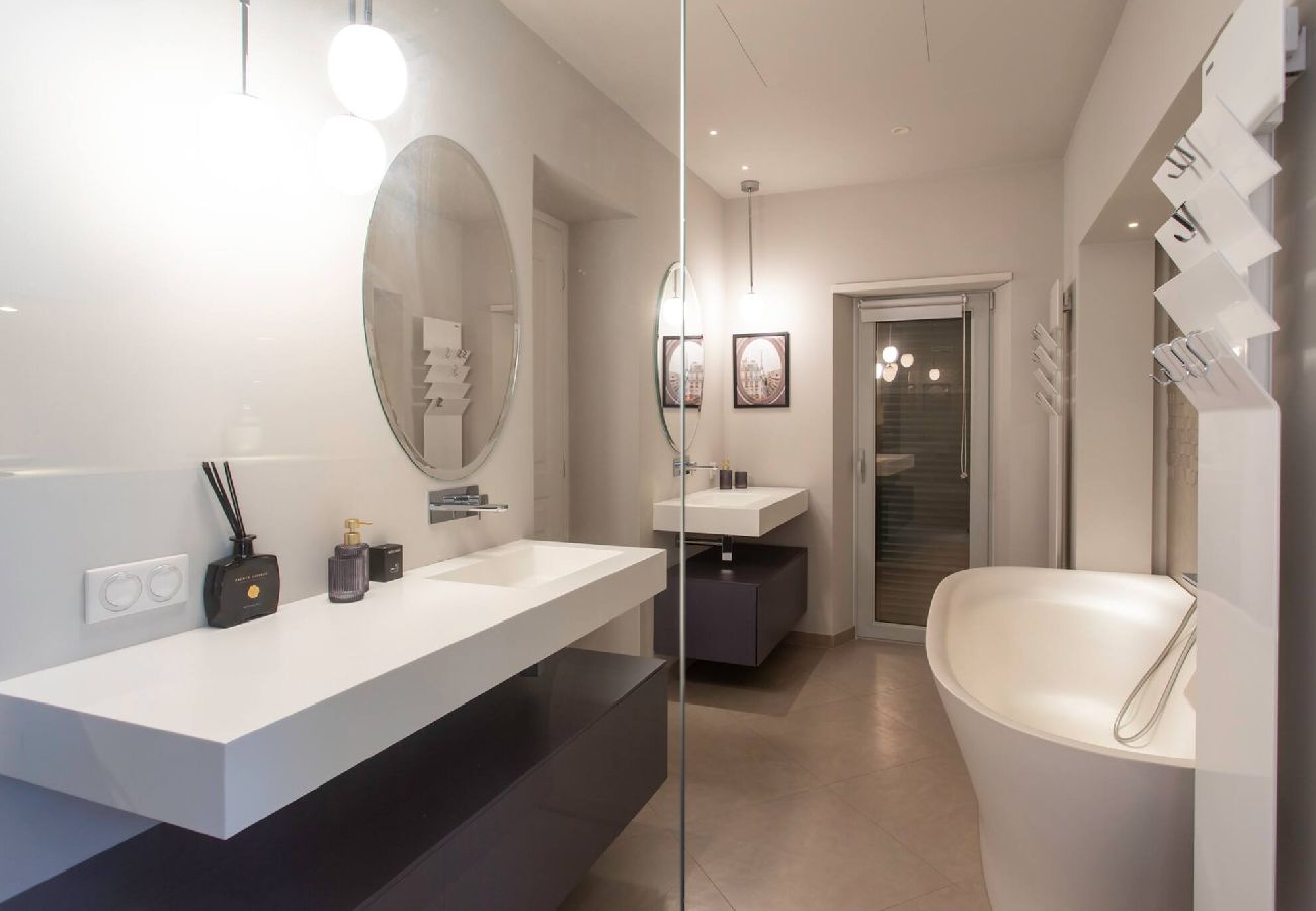 Дом на Ницца / Nice - BM13 Villa St Cyr