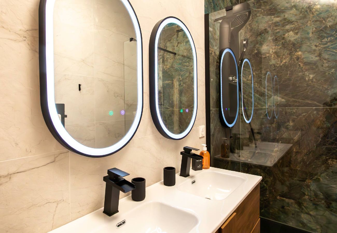 Апартаменты на Ницца / Nice - #55 Le Tigre