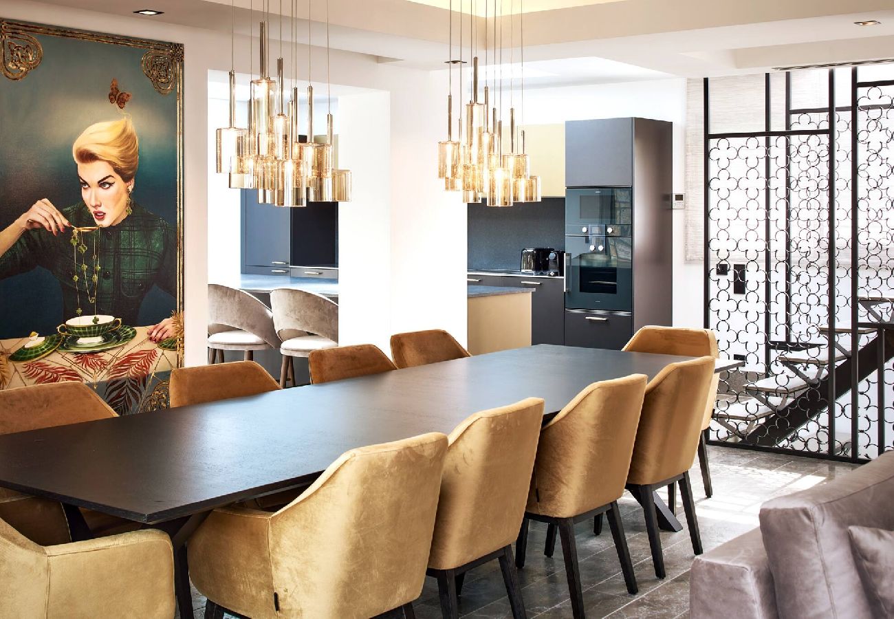 Вилла на Антибы - A11 Villa VanCleef