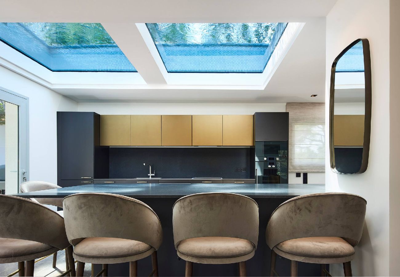 Вилла на Антибы - A11 Villa VanCleef