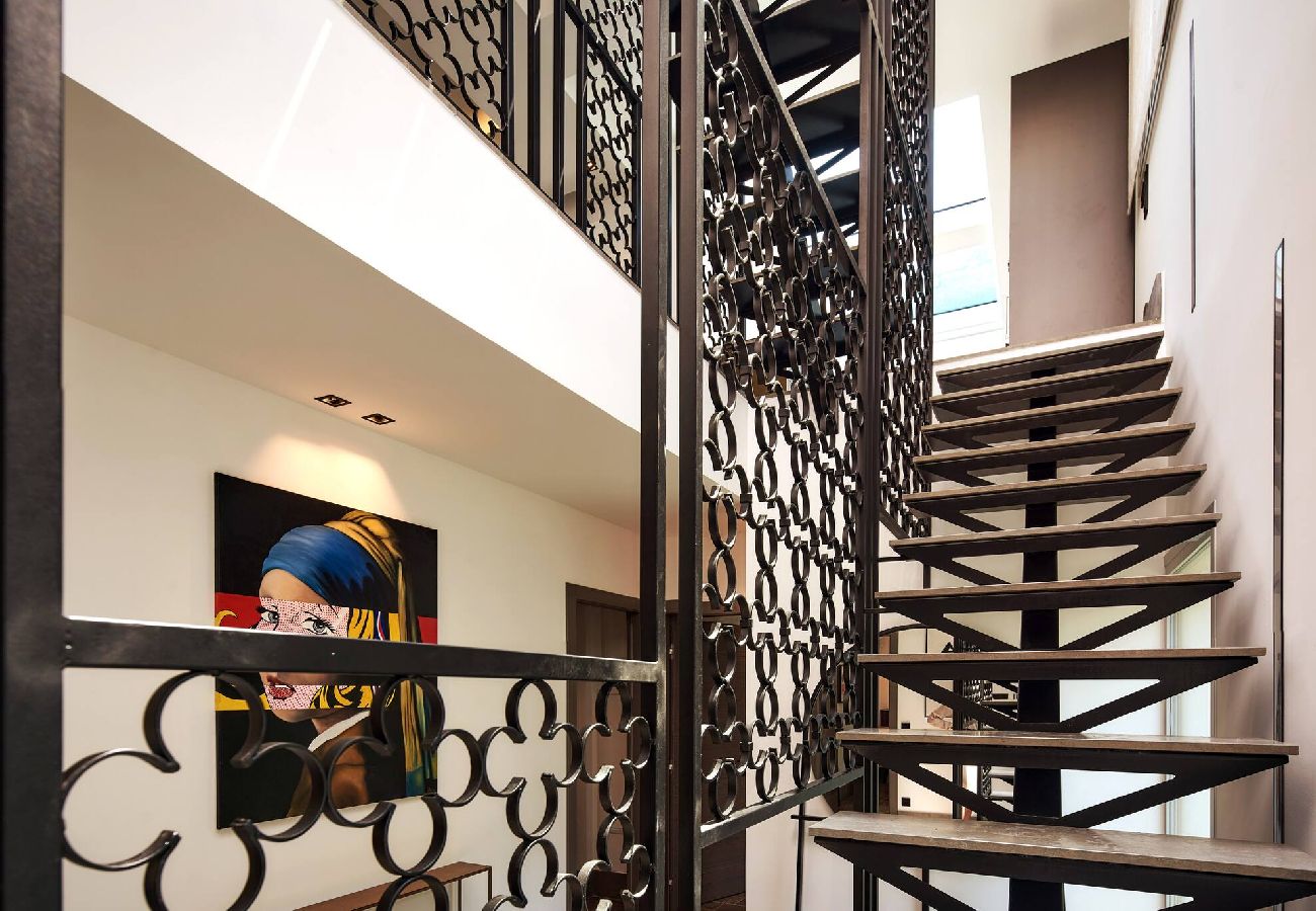 Вилла на Антибы - A11 Villa VanCleef