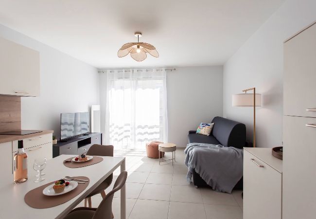 Апартаменты на Antibes - A5 Mendras