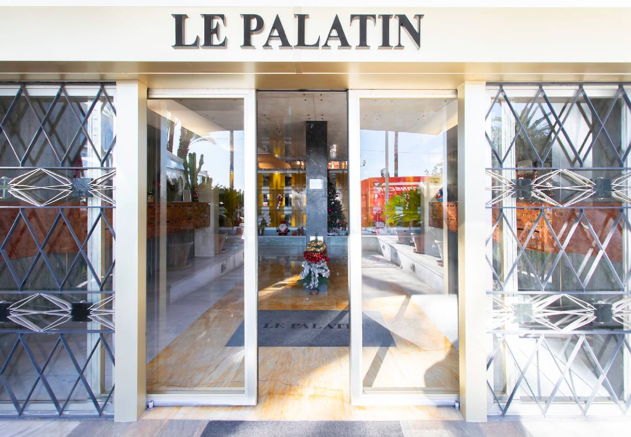 Апартаменты на Ницца / Nice - L21 Palatin