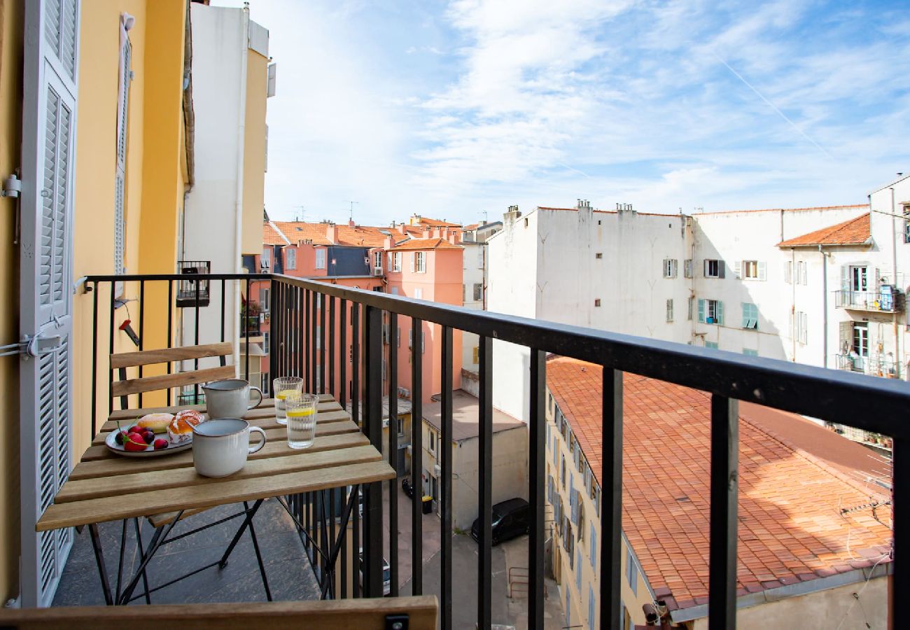 Квартира-студия на Ницца / Nice - BM12 Studio du Lycée