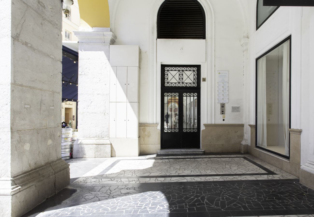 Апартаменты на Ницца / Nice - #38 2 Place Massena