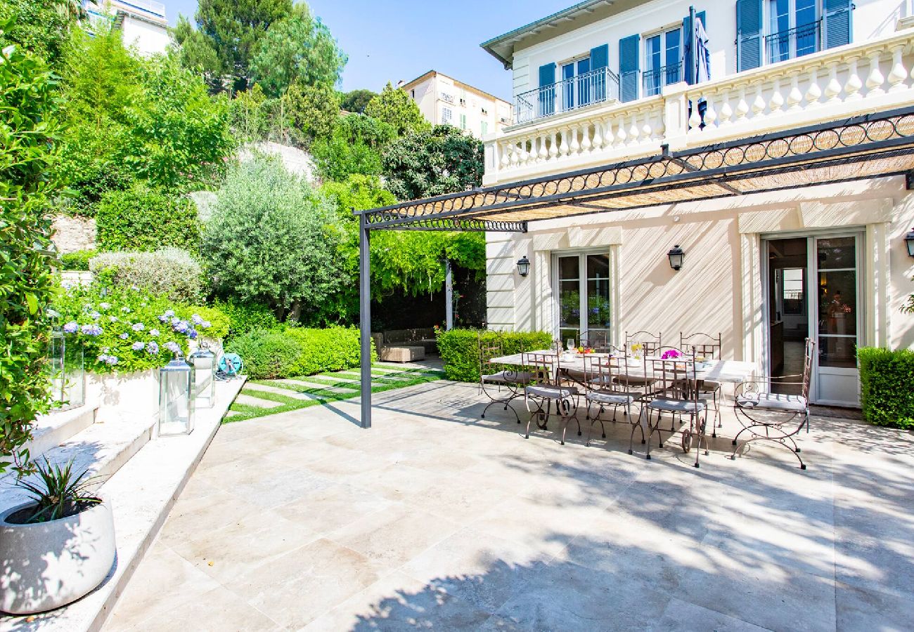 房屋 在 Nice - BM13 Villa St Cyr