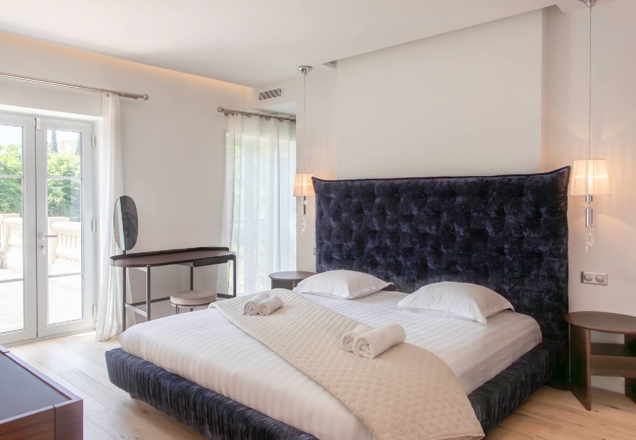 房屋 在 Nice - BM13 Villa St Cyr