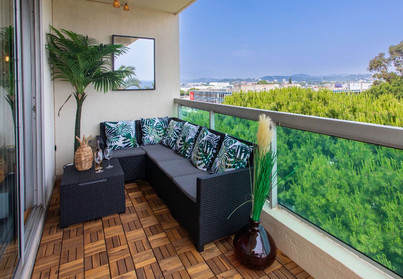 Condominium 在 Cannes - C3 Sebrek