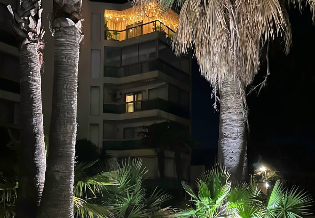 Condominium 在 Cannes - C3 Sebrek