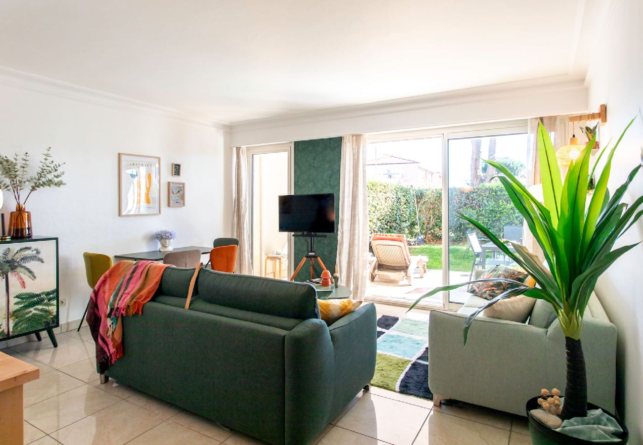 Condominium 在 Antibes - A13 Dack