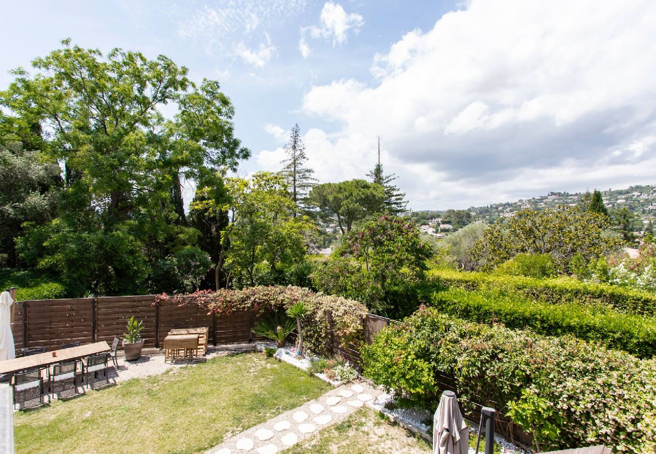 Condominium 在 Mougins - C12 Woiselle
